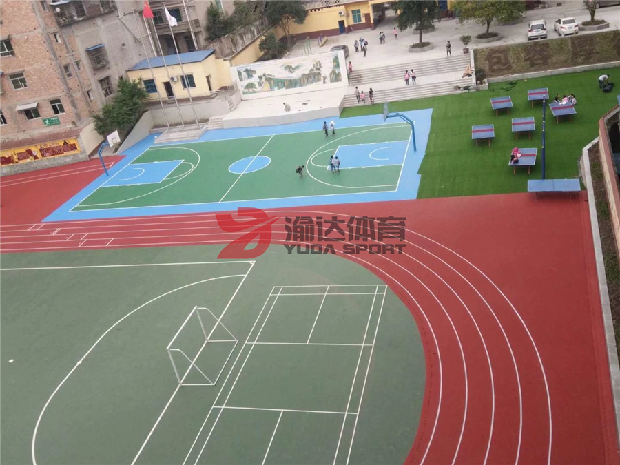 丰都透气型跑道，硅pu球场，人造草坪.jpg